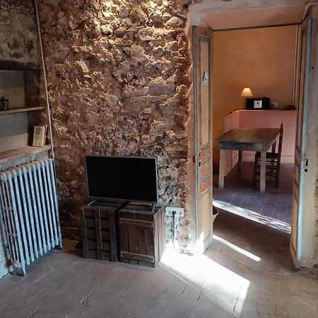 Apartamento Ca La Iaia Veva San Juan les Fonts Exterior foto