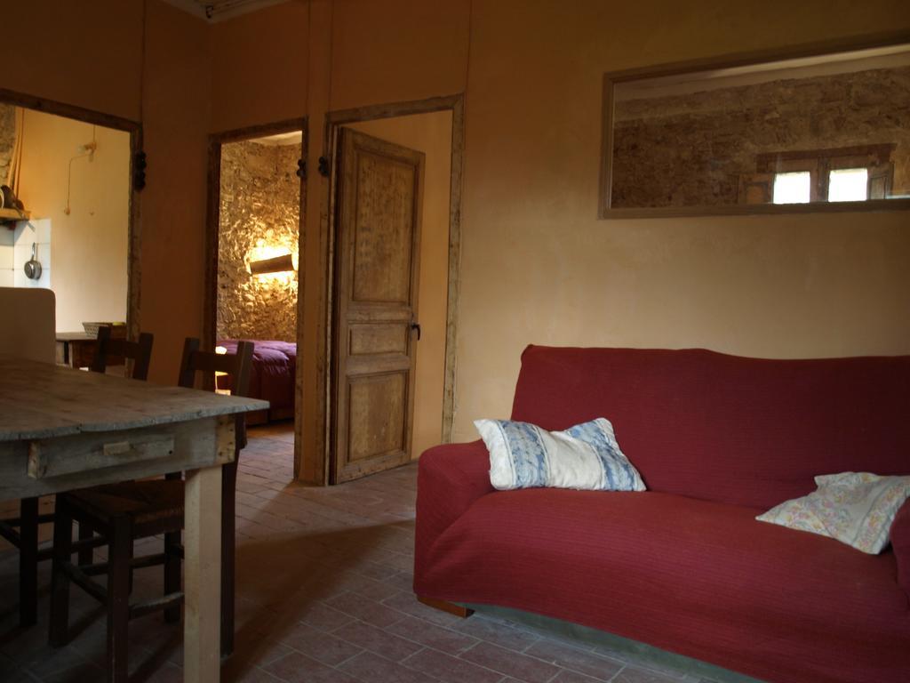 Apartamento Ca La Iaia Veva San Juan les Fonts Exterior foto